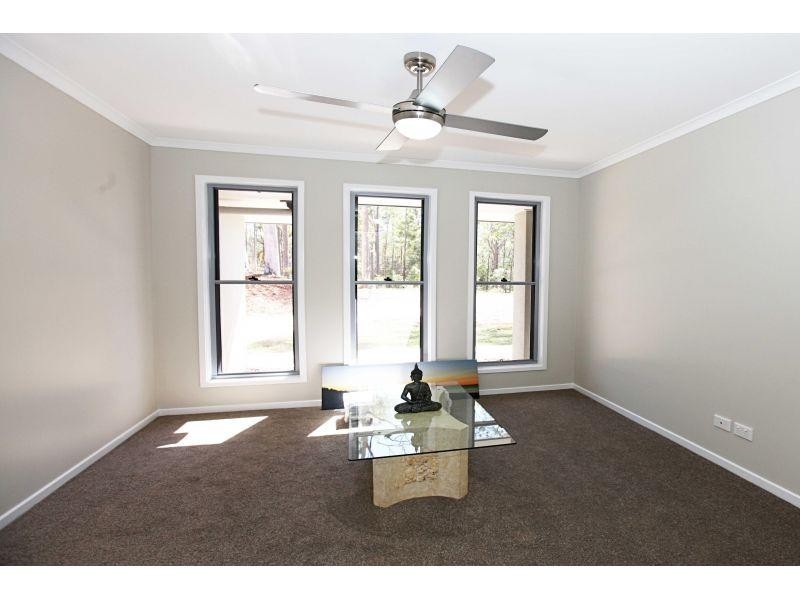 50 Old Veteran Road, Veteran QLD 4570