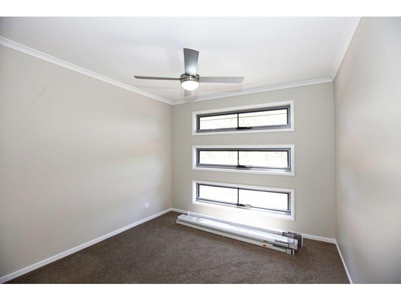 50 Old Veteran Road, Veteran QLD 4570