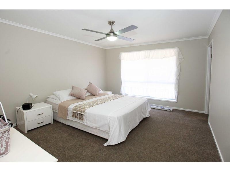 50 Old Veteran Road, Veteran QLD 4570