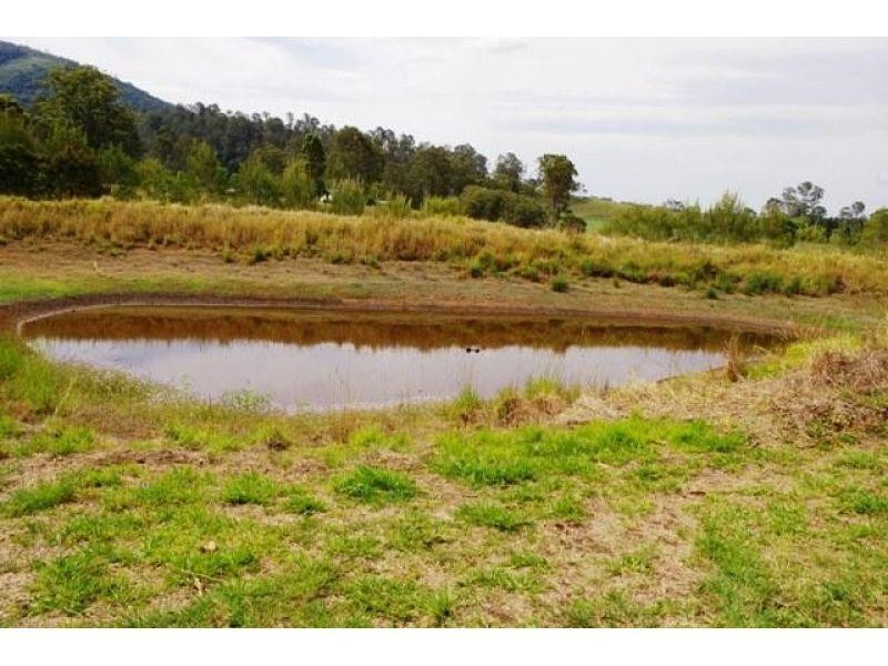 18 Mullins Creek Road, Goomboorian QLD 4570