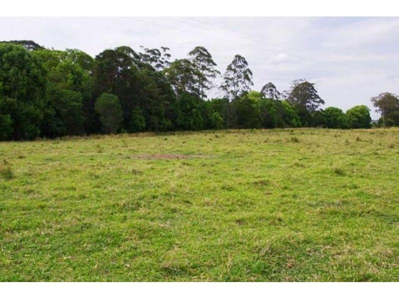 18 Mullins Creek Road, Goomboorian QLD 4570