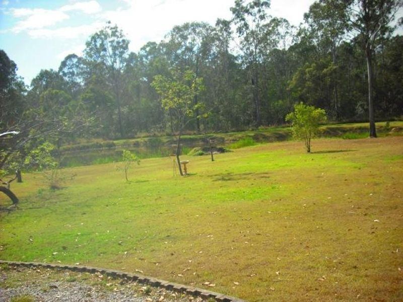 2  Daphne Crescent, Curra QLD 4570
