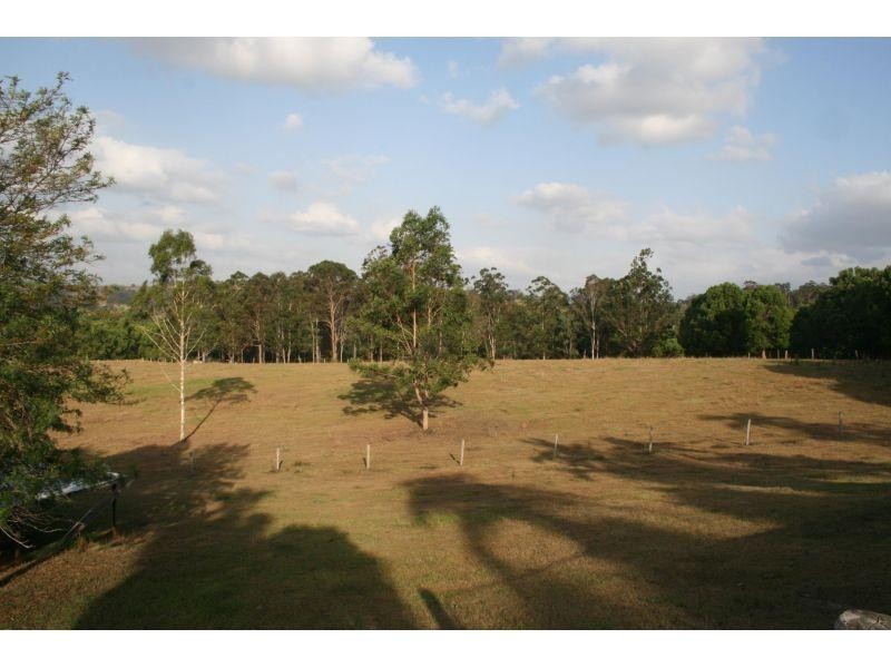 40 Brooks Road, Canina QLD 4570