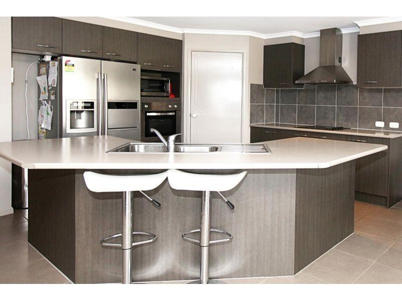 31 Ridgeview Dr, Gympie QLD 4570