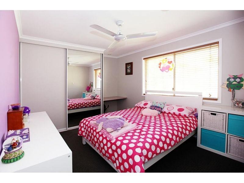 52 Groundwater Road, Southside QLD 4570