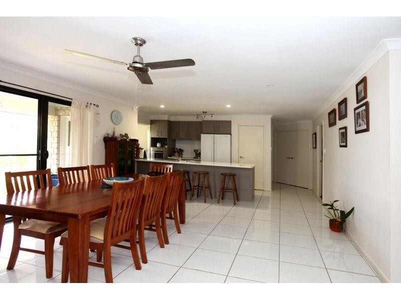 67 Bushland Drive, Southside QLD 4570
