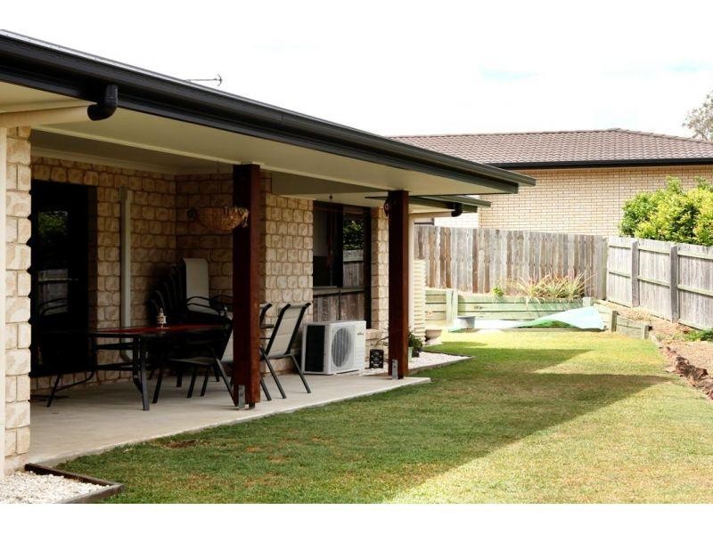67 Bushland Drive, Southside QLD 4570