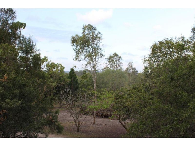 229 Hoopers Road, Curra QLD 4570