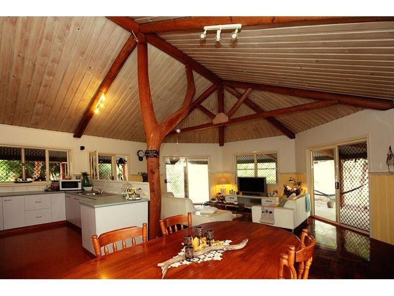 1050 Gympie – Woolooga Rd, Glastonbury QLD 4570