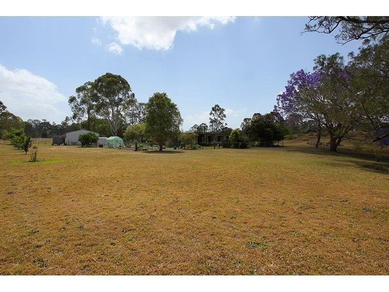 62 Glastonbury Creek Road, Glastonbury QLD 4570