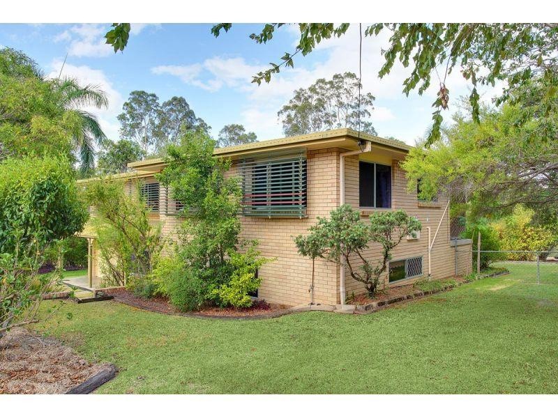 25 Johnstone Road, Southside QLD 4570