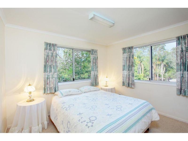 25 Johnstone Road, Southside QLD 4570