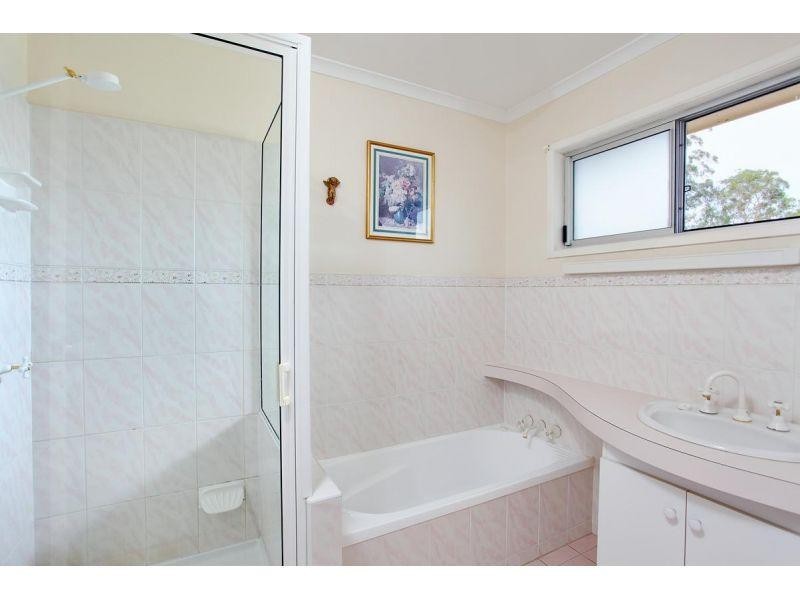 25 Johnstone Road, Southside QLD 4570