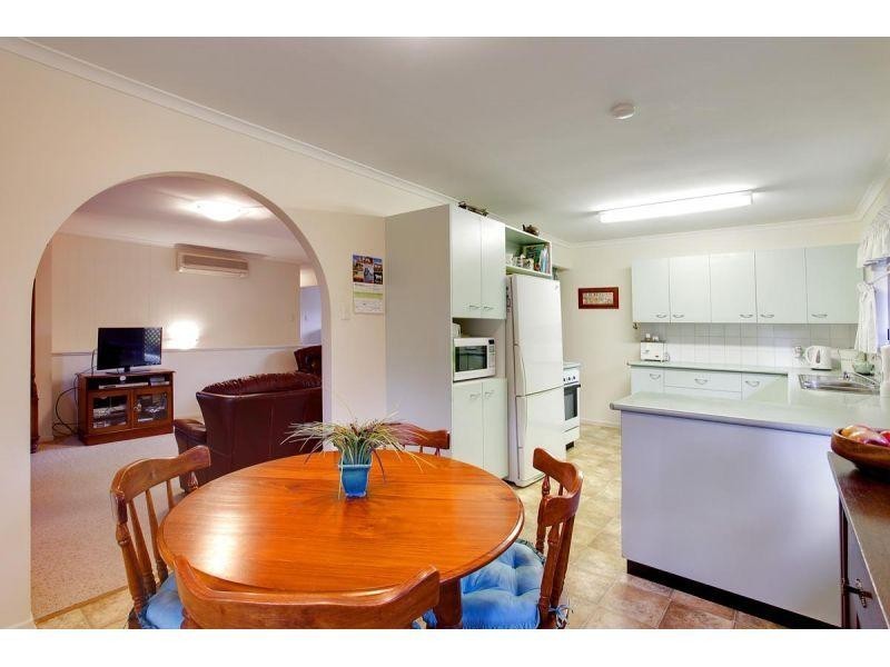 25 Johnstone Road, Southside QLD 4570