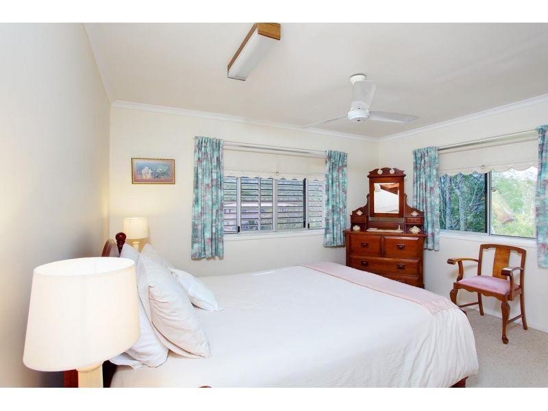 25 Johnstone Road, Southside QLD 4570