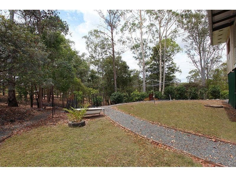 11 O’Keeffe Road, Mothar Mountain QLD 4570