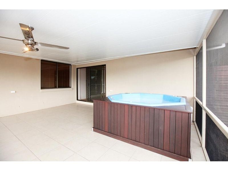 23 Copp Road, Southside QLD 4570