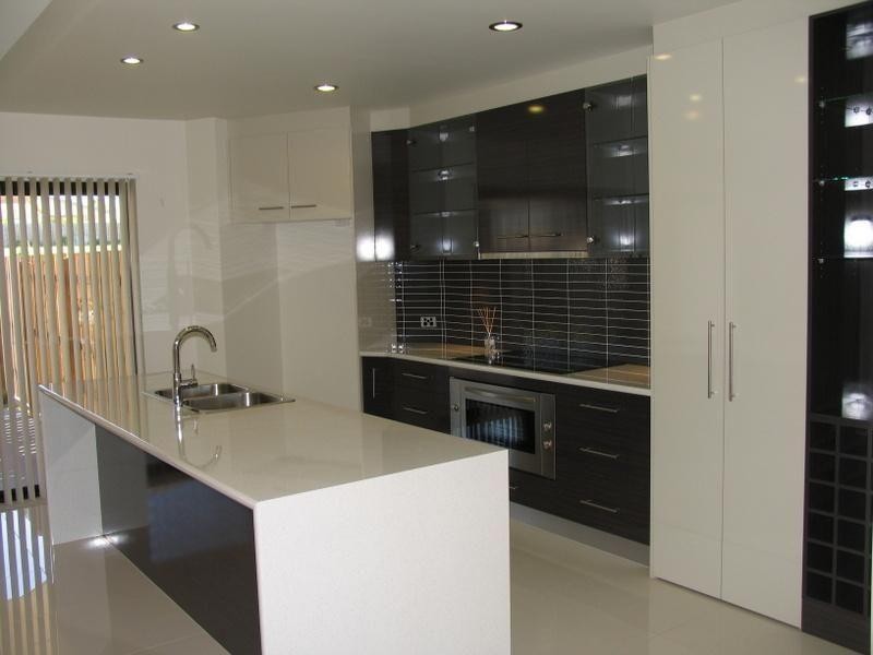 13 Majestic Place, Jones Hill QLD 4570