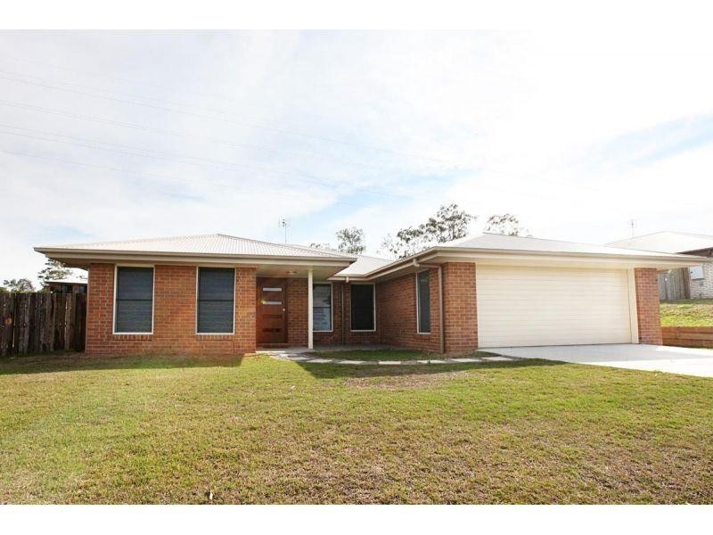 72 Furness Road, Southside QLD 4570