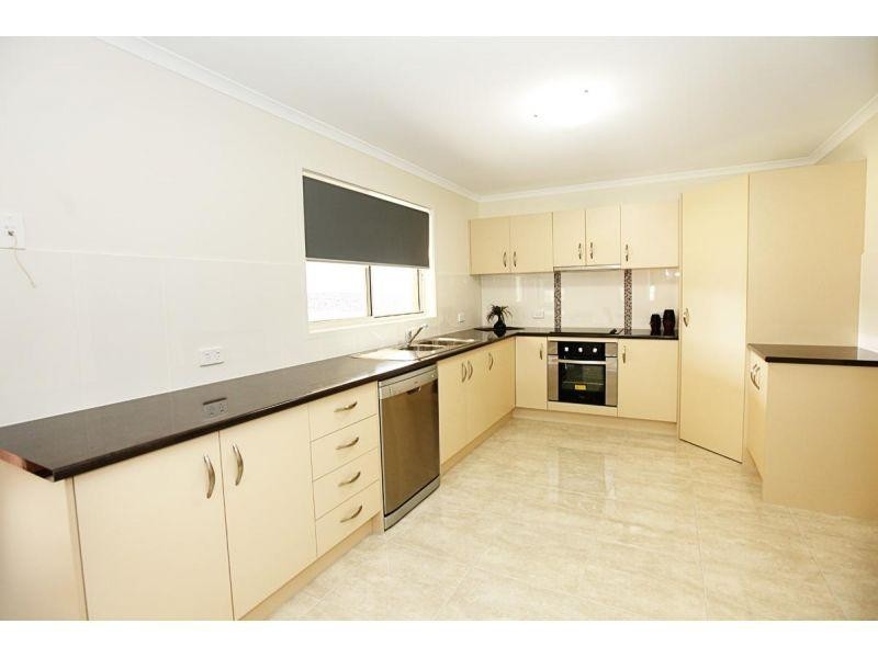 72 Furness Road, Southside QLD 4570