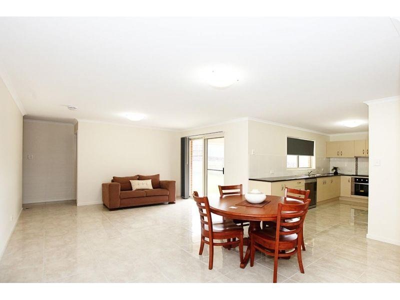 72 Furness Road, Southside QLD 4570