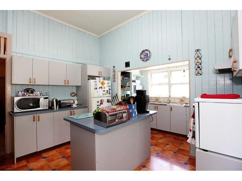 9 Station Road, Gympie QLD 4570