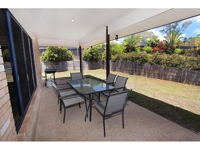 31 Premier Avenue, Jones Hill QLD 4570