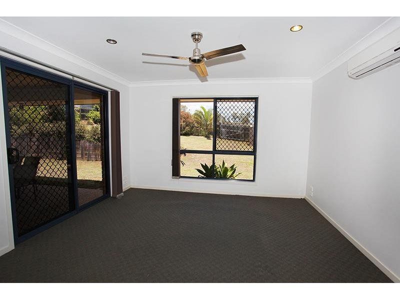 31 Premier Avenue, Jones Hill QLD 4570