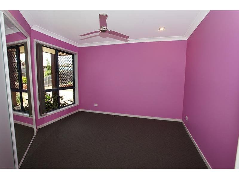 31 Premier Avenue, Jones Hill QLD 4570