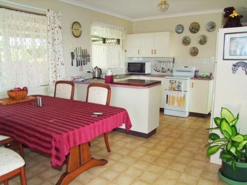 21 Crescent Rd, Gympie QLD 4570