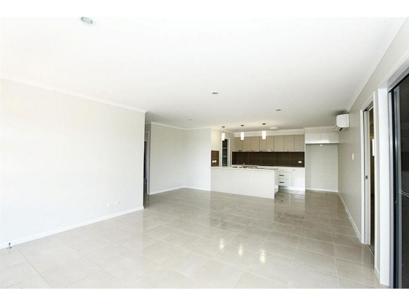 3 East Deep Creek, Monkland QLD 4570