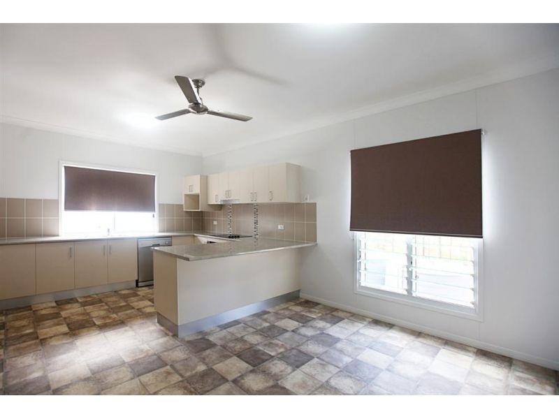 46 Old Veteran Road, Veteran QLD 4570