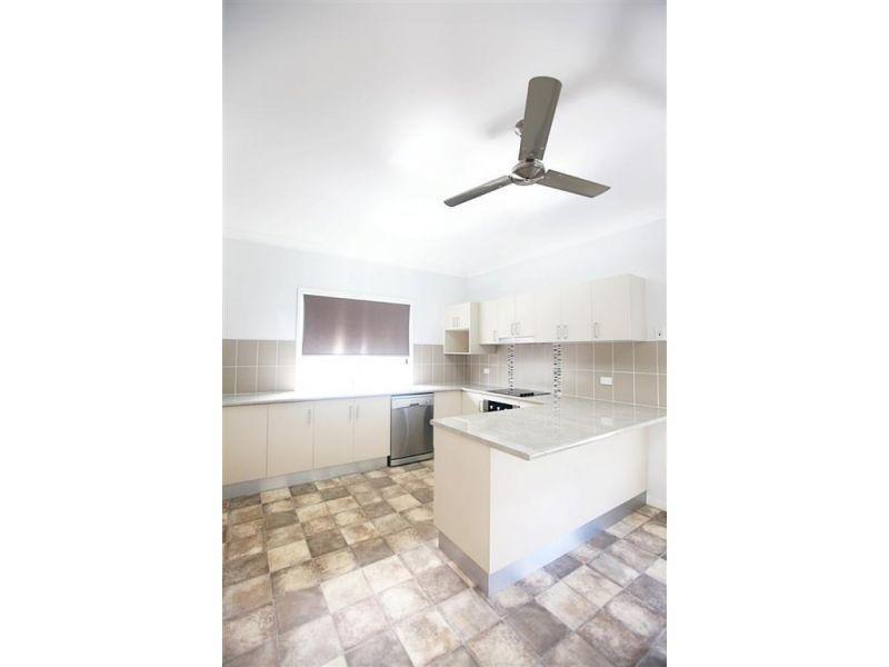 46 Old Veteran Road, Veteran QLD 4570