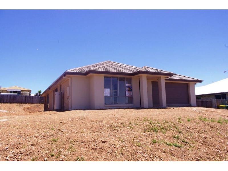 14 Principal Place, Jones Hill QLD 4570