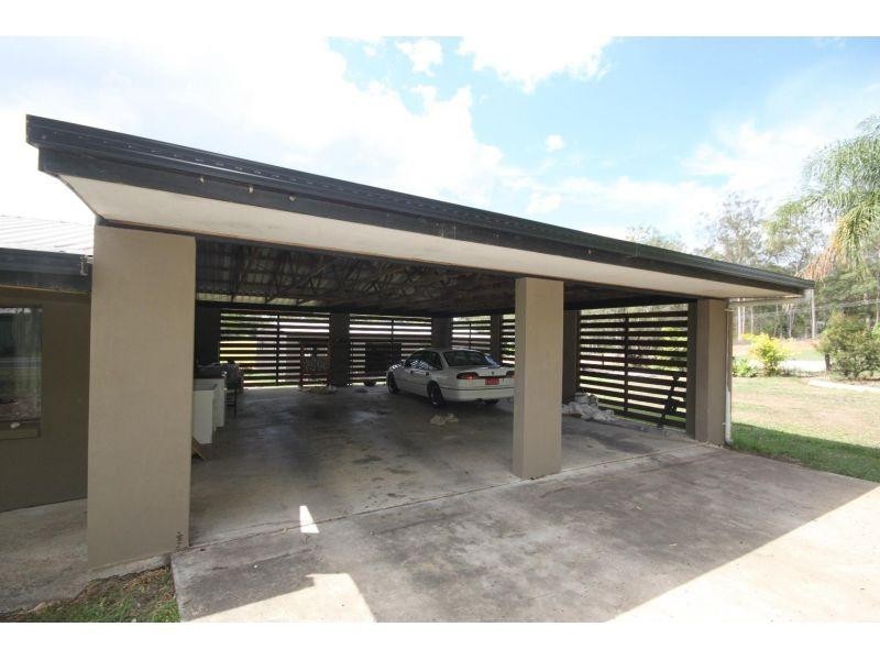 101 Fraser Road, Araluen QLD 4570