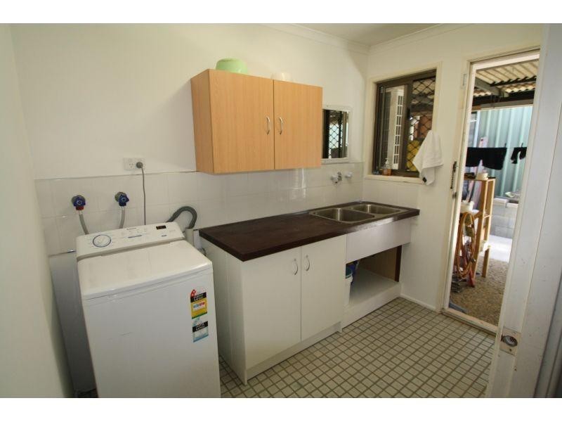 1 & 1A Noosa Road, Monkland QLD 4570