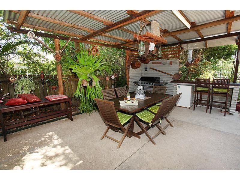 7  Mary St, Amamoor QLD 4570