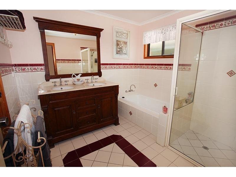 7  Mary St, Amamoor QLD 4570