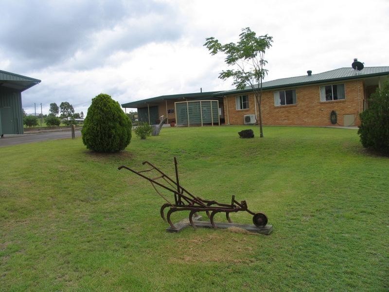 25 Fulton Street, Goomeri QLD 4601