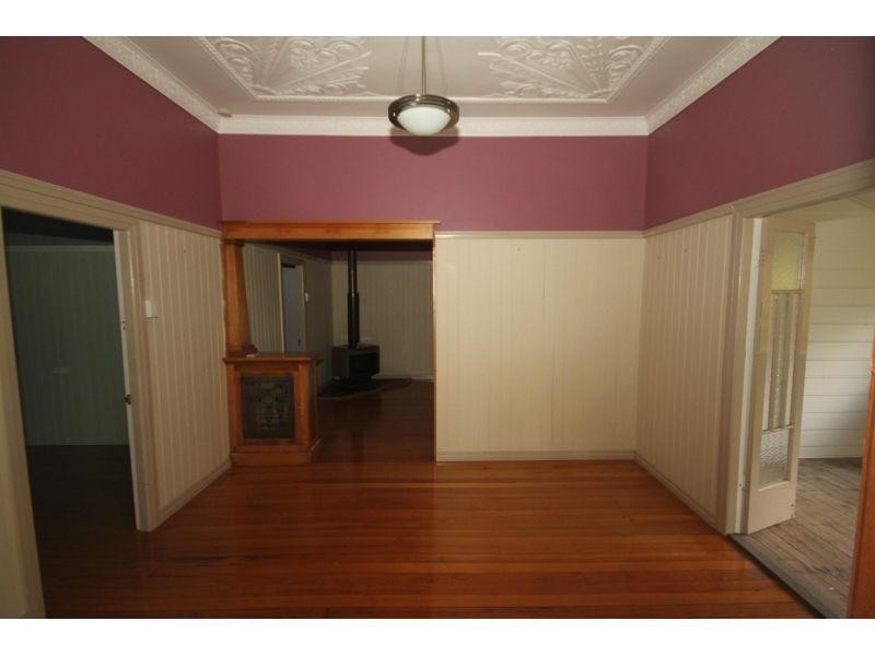 31 Watson Road, Southside QLD 4570
