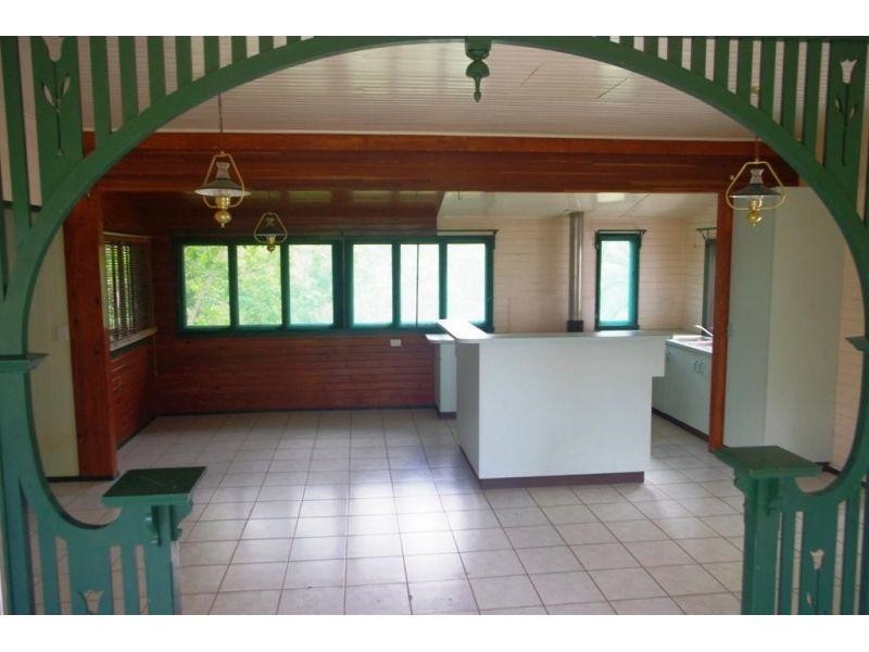 258 Chinamans Creek Road, Tuchekoi QLD 4570