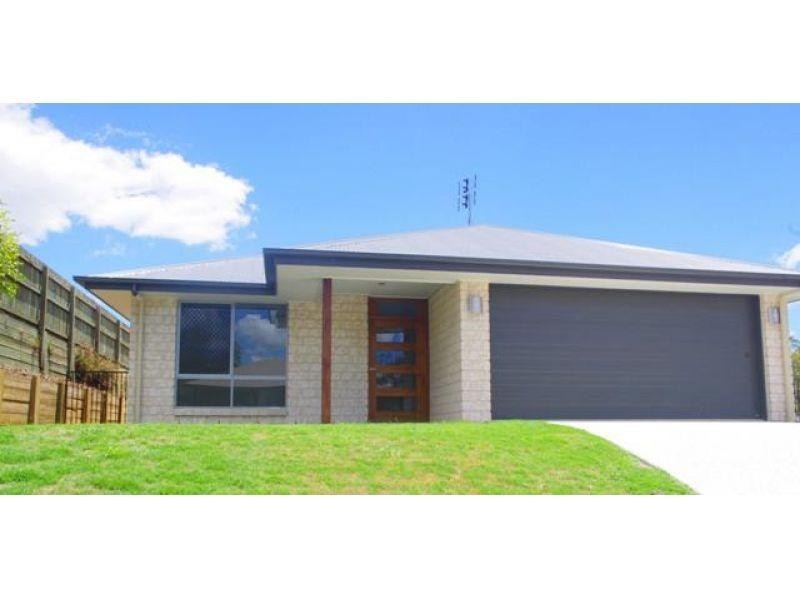 66 Fairway Dv, Gympie QLD 4570