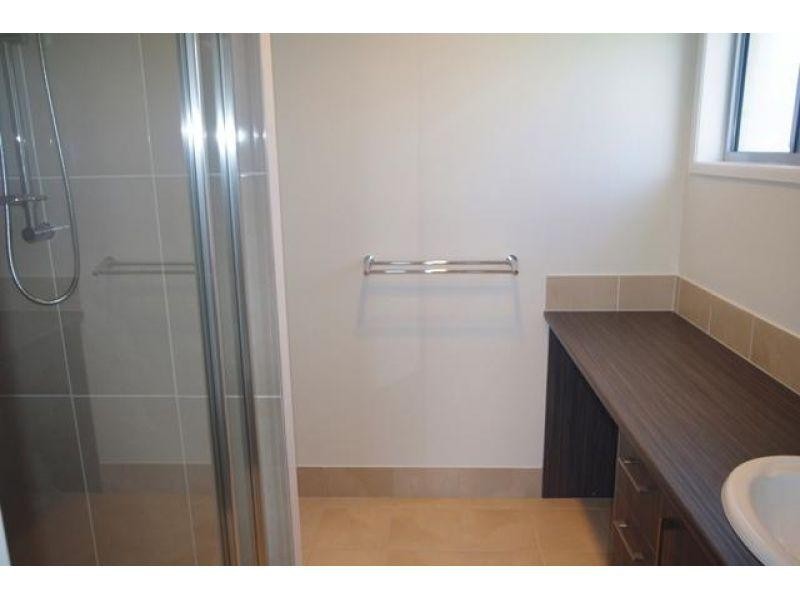 66 Fairway Dv, Gympie QLD 4570