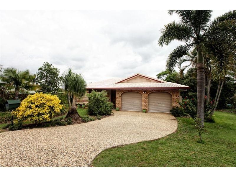 12 Crystal Court, Southside QLD 4570