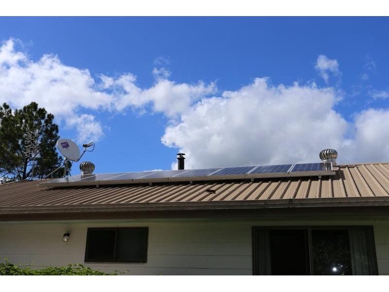 4 Luckona Ct, Southside QLD 4570