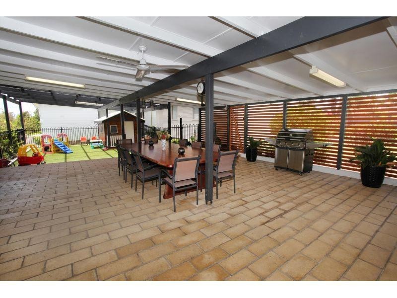 89 Exhibition Road, Southside QLD 4570