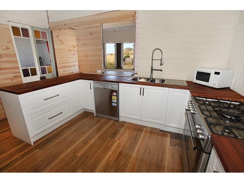 223 Calico Creek Rd, Calico Creek QLD 4570