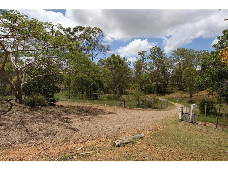 56 Butler Road, Gilldora QLD 4570