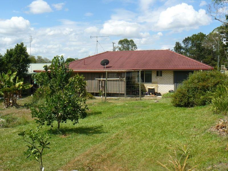 34 Busby St, Amamoor QLD 4570