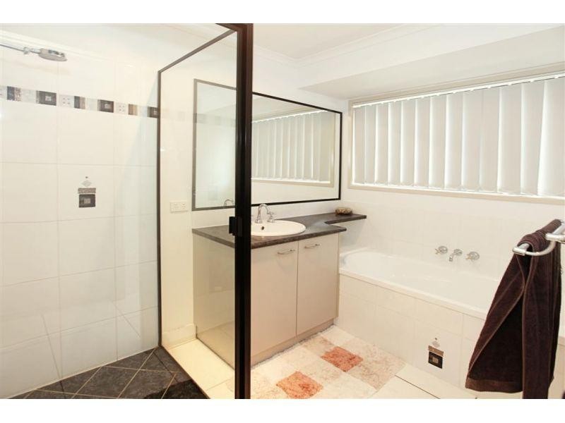 14 Hilltop Avenue, Southside QLD 4570